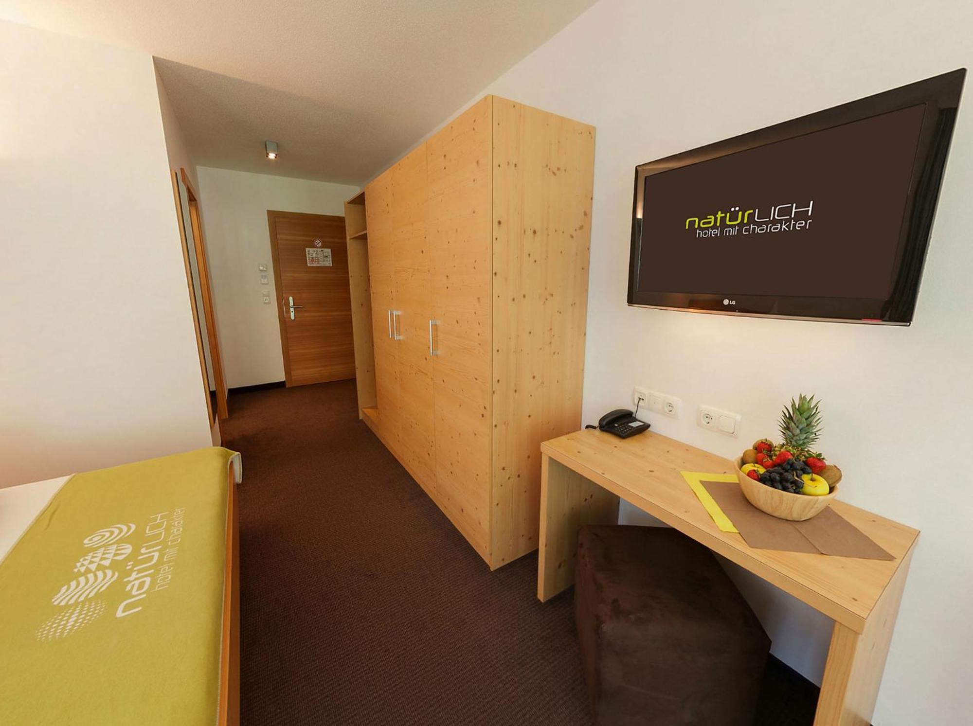 Natuerlich Hotel Mit Charakter Fiss Room photo