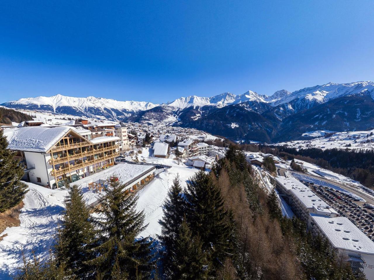 Natuerlich Hotel Mit Charakter Fiss Exterior photo